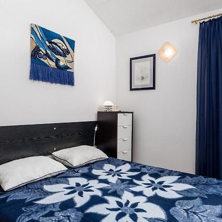 Rona Apartment Aurora Novalja Εξωτερικό φωτογραφία