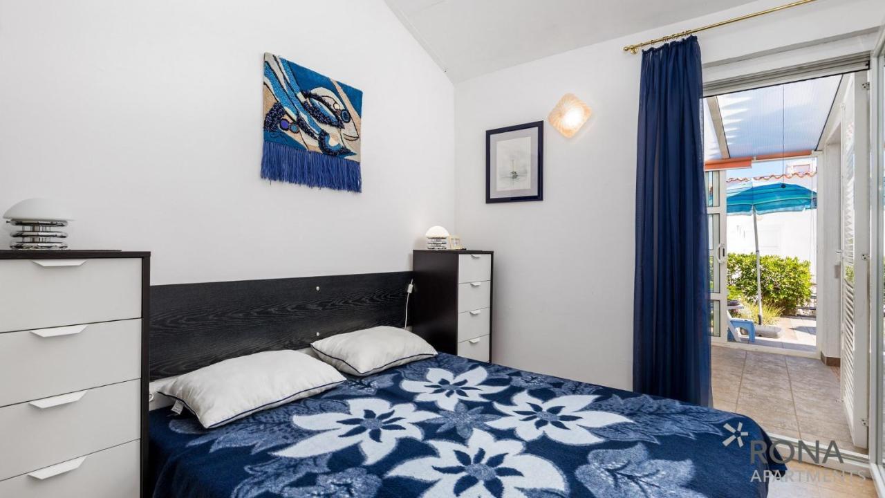 Rona Apartment Aurora Novalja Εξωτερικό φωτογραφία