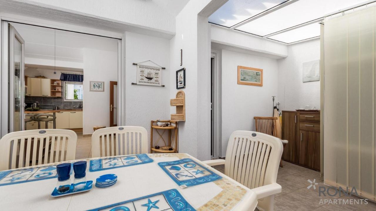 Rona Apartment Aurora Novalja Εξωτερικό φωτογραφία